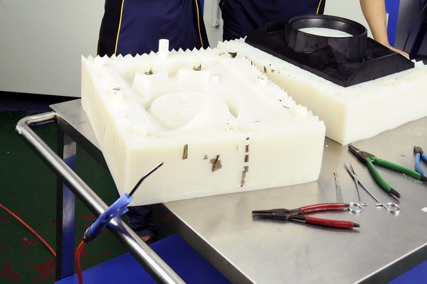 3d Print Vacuum Casting Part 1  Building the vacuum casting machine for  casting metal 