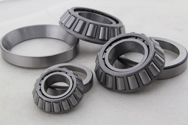 Tapered roller bearings