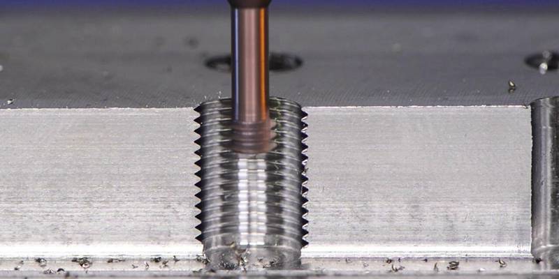 Thread Machining: Process, Methods, & Cutting Guide - WayKen