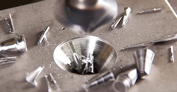countersinking of holes in workpieces